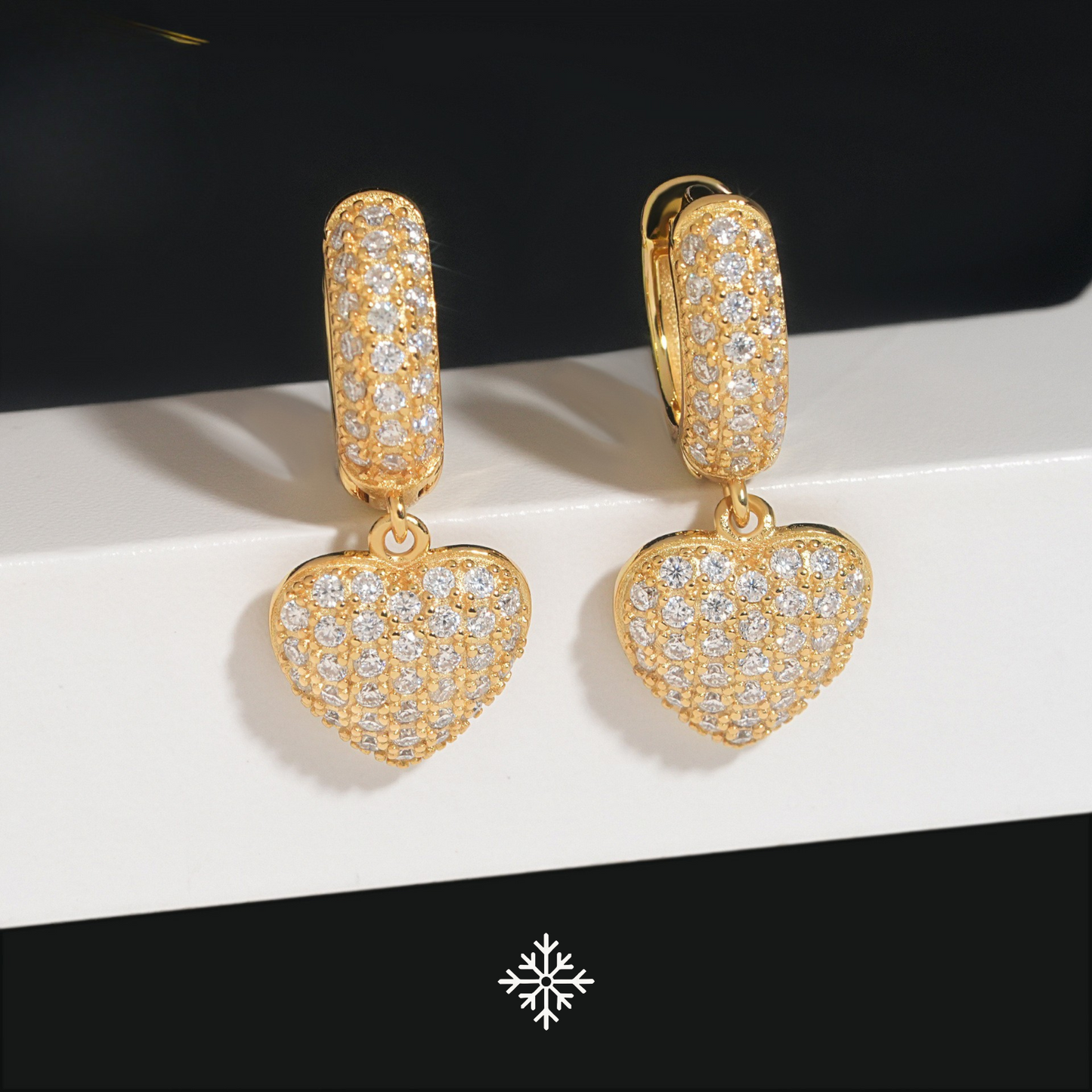 VVS Moissanite Heart Earrings