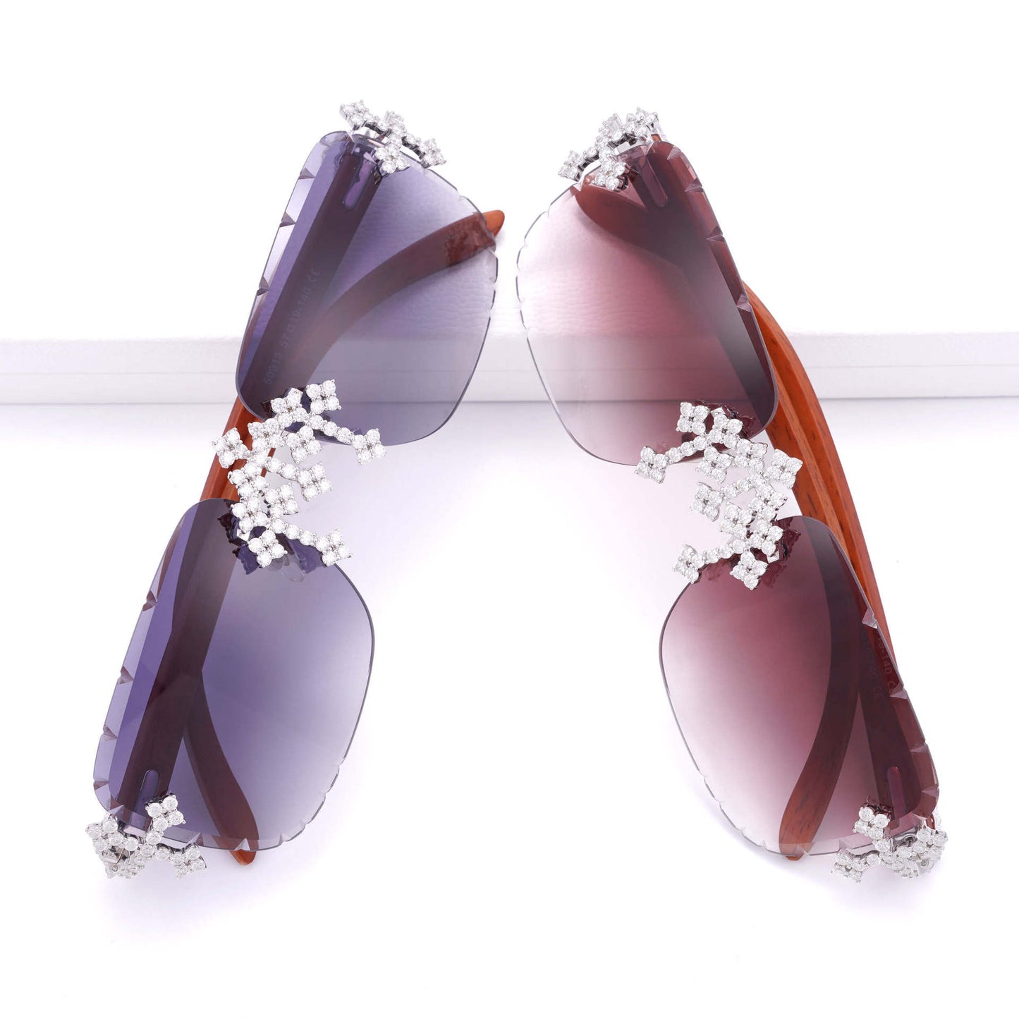 VVS Moiisanite Tripple Cross Glasses