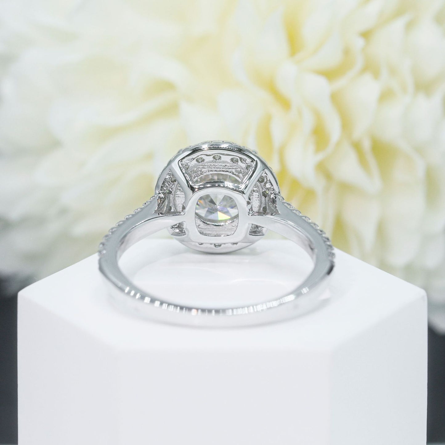 VVS Moissanite Halo Pavé Ring
