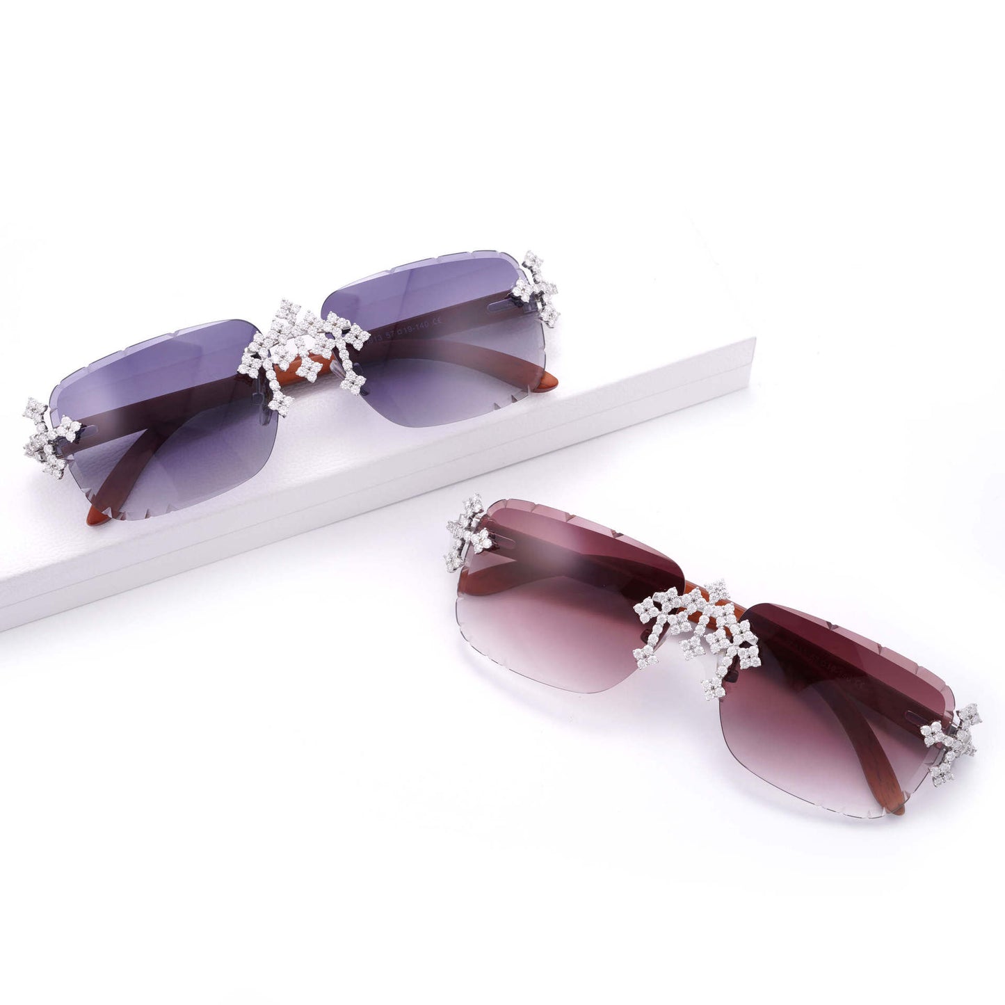VVS Moiisanite Tripple Cross Glasses