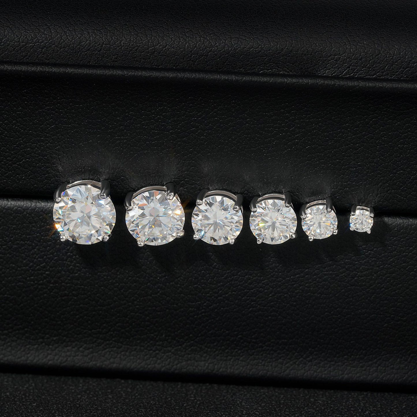VVS Moisaanite Stud Earrings