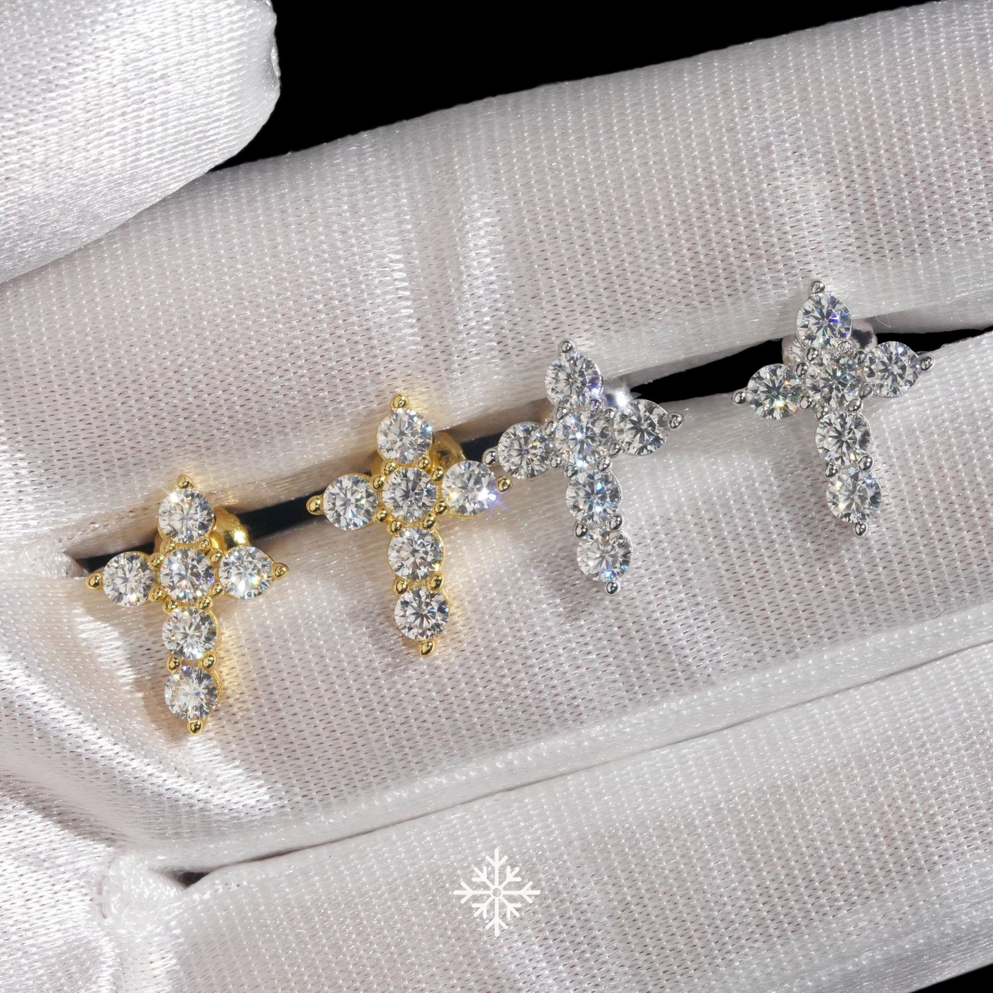 VVS Moissanite Cross Stud  Earrings