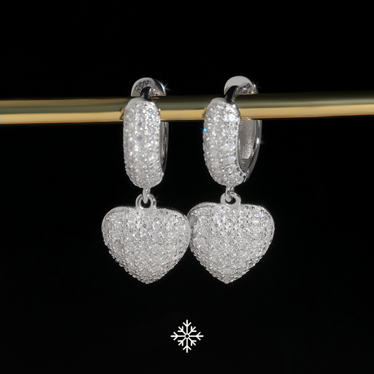 VVS Moissanite Heart Earrings