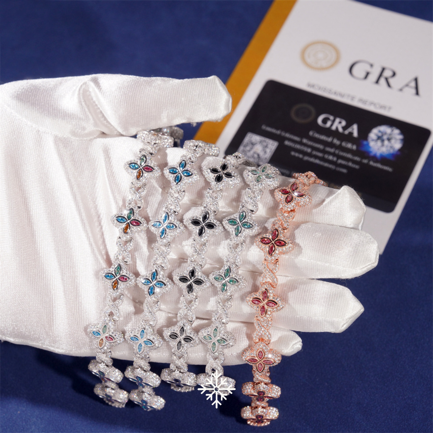 VVS MOISSANITE FOUR-LEAF CLOVER BRACELET