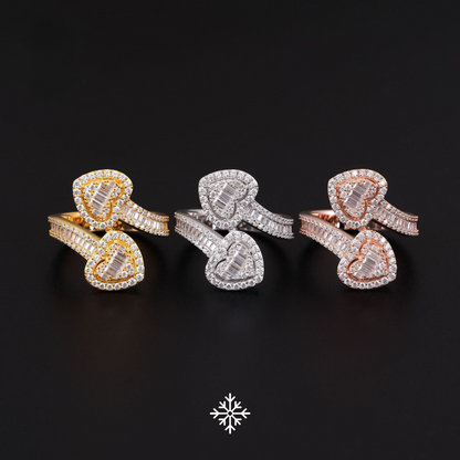 VVS Moissaniteb Baguette Heart-Ended Bypass Ring