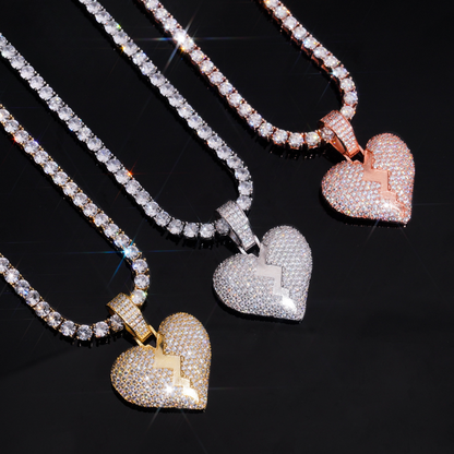 VVS MOISSANITE BROKEN HEART PENDANT