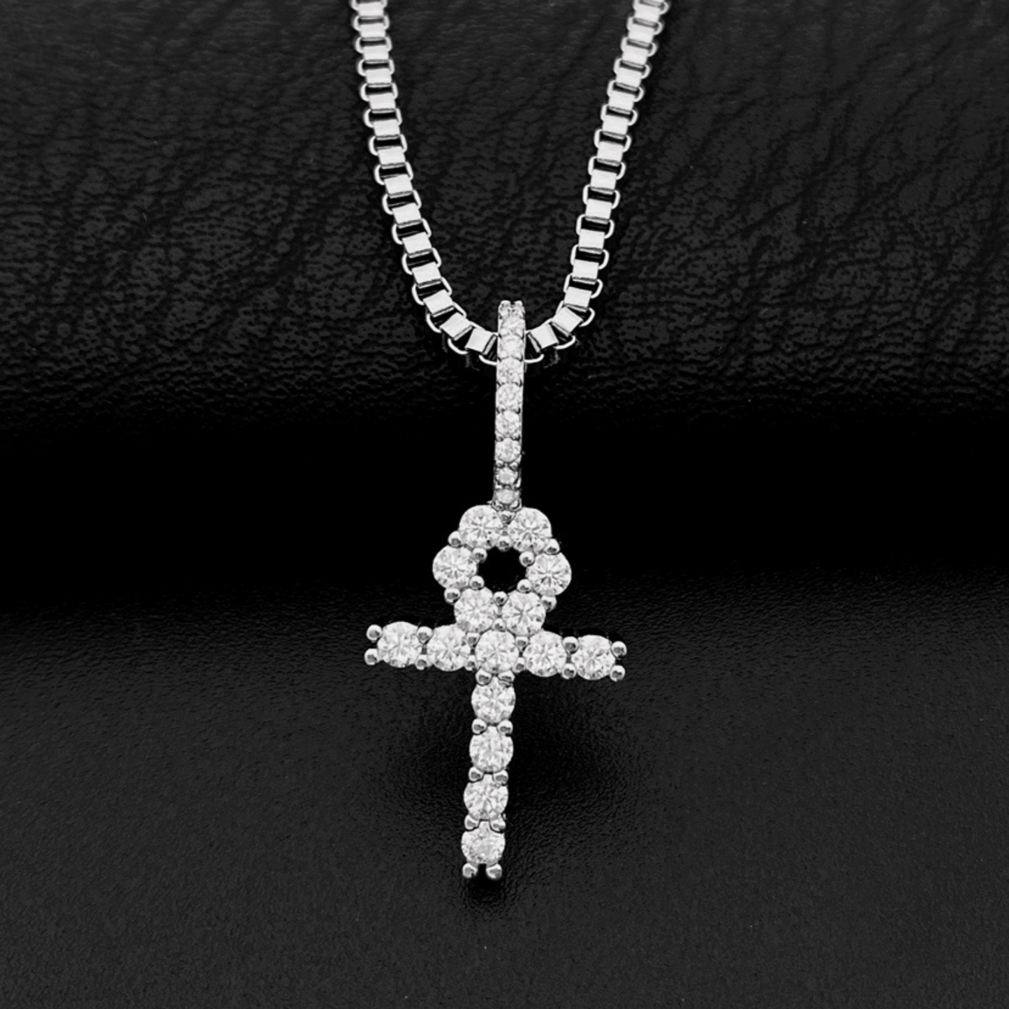 VVS MOISSANITE ANKH CROSS PENDANT
