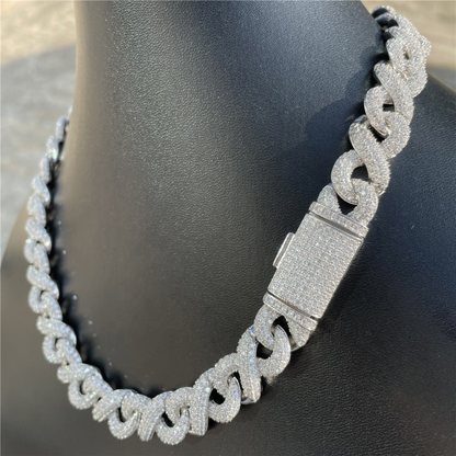 VVS MOISSANITE INFINITY LINK CHAIN/BRACELET