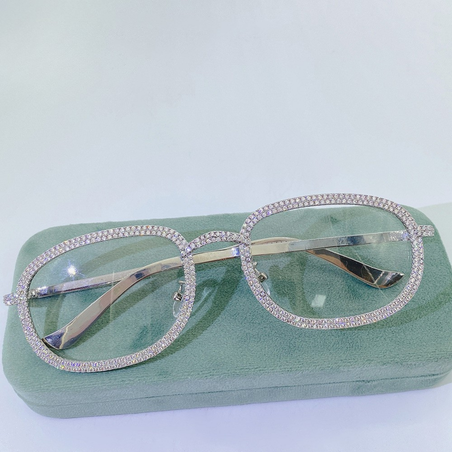 VVS Moissanite Glasses