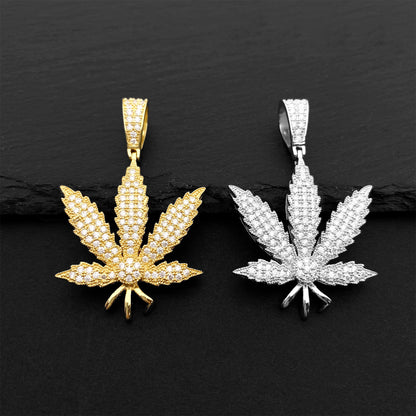 VVS MOISSANITE LEAF PENDANT