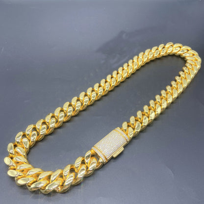 VVS MOISSANITE  ICED OUT LOCK CUBAN CHAIN/BRACELET