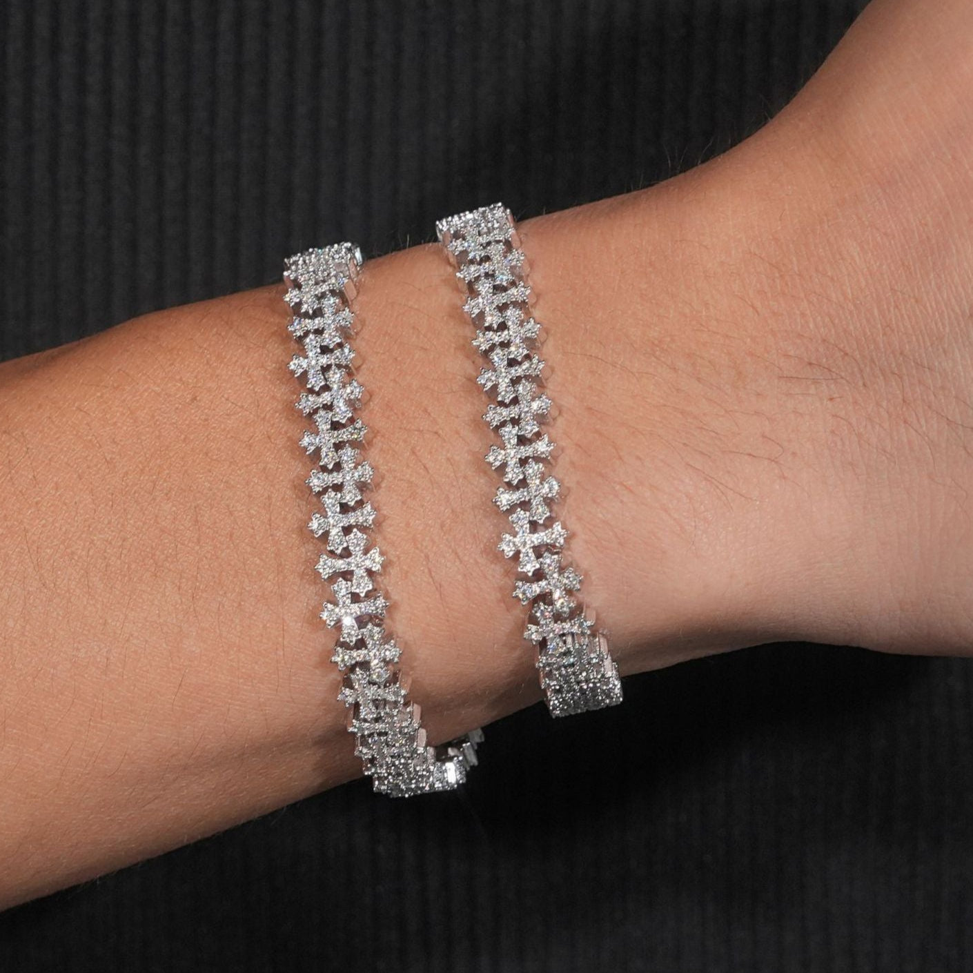 VVS MOISSANITE CROSS LINK BRACELET/CHAIN