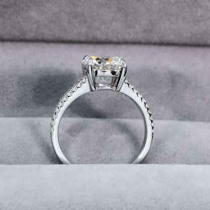 VVS Moissanite Split Pavé Shank Ring