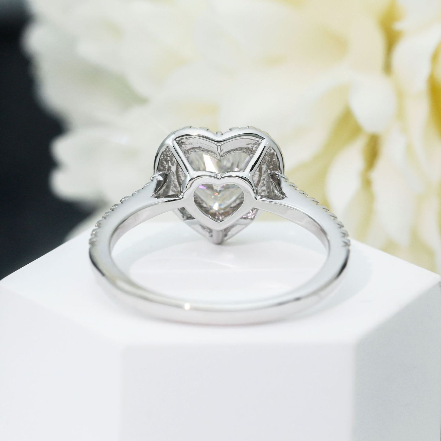 VVS Moissanite Pavé Halo Heart Cut Ring