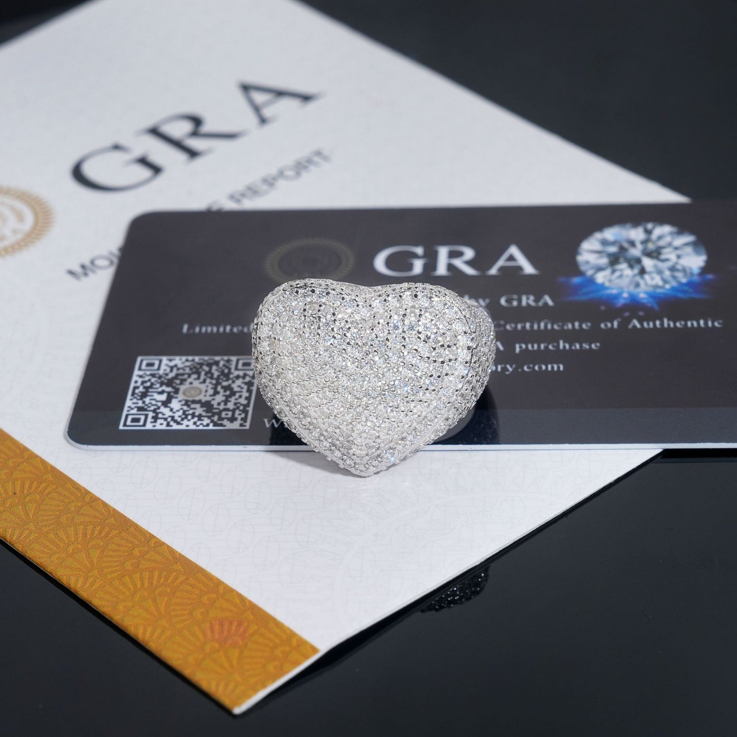 VVS Moissanite Pavé Heart Ring