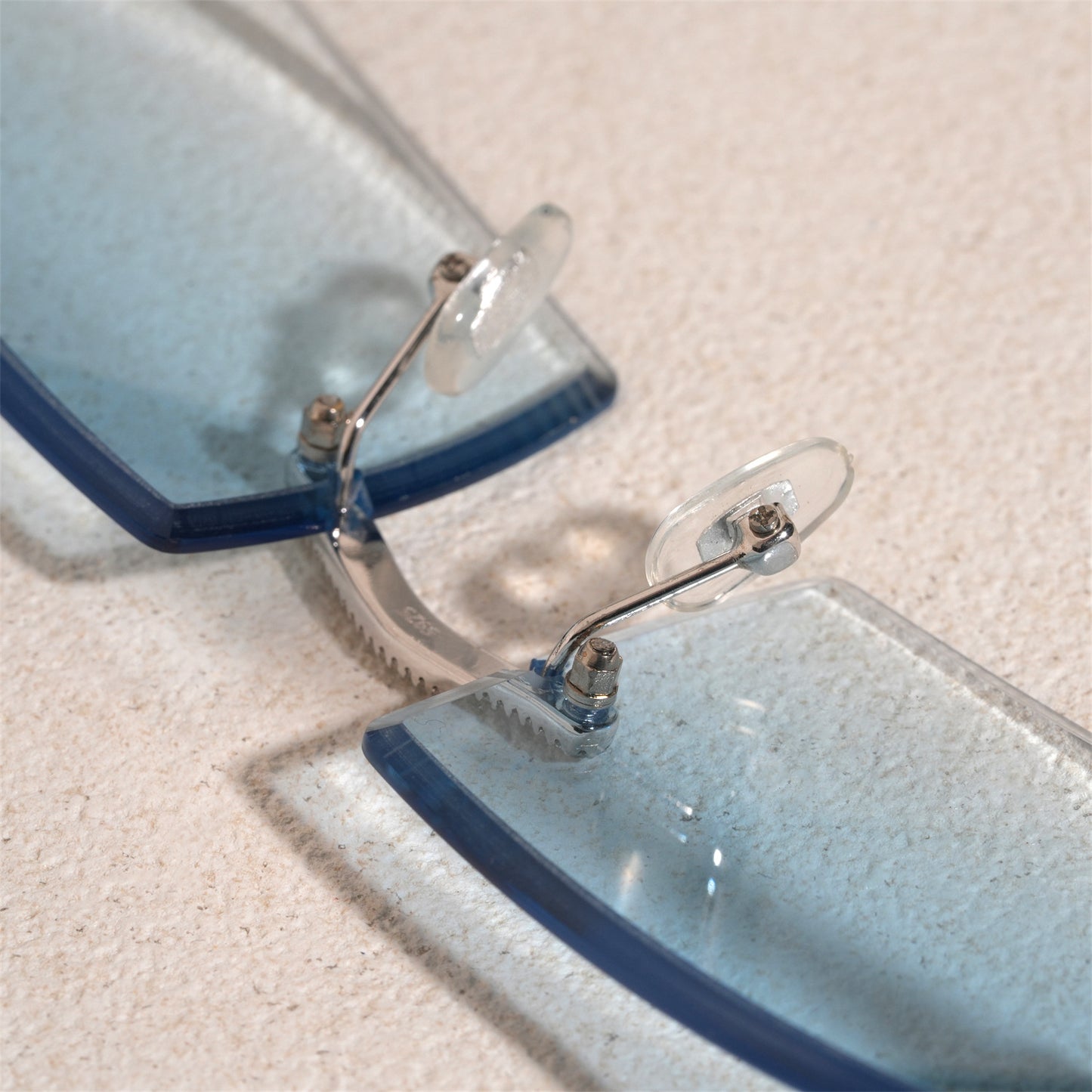 VVS Moissanite Glasses