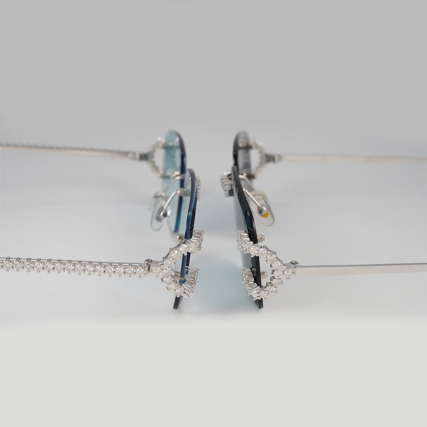 VVS Moissanite Glasses