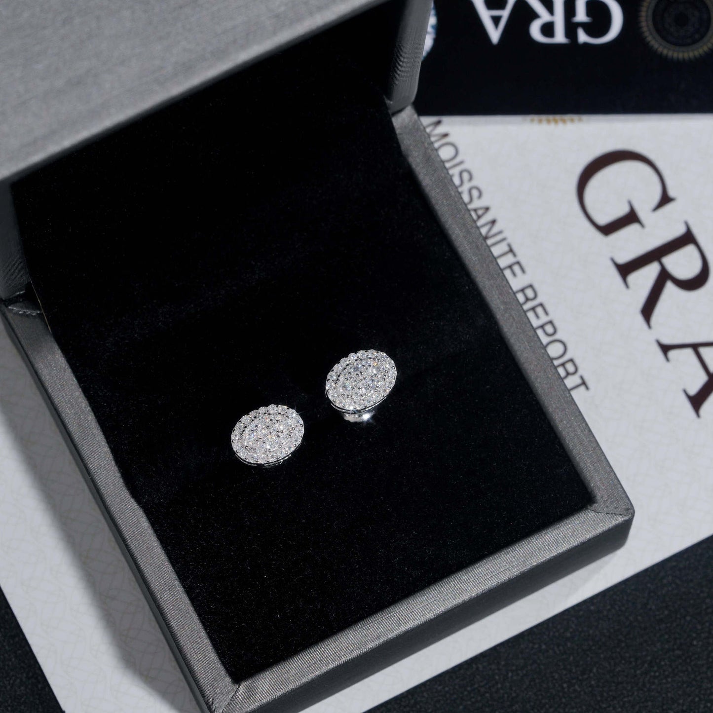VVS Moissanite Ovel Halo Stud Earrings