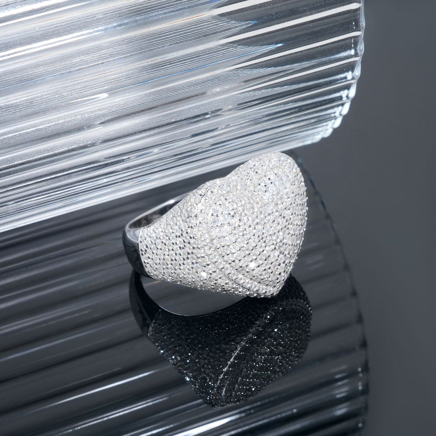 VVS Moissanite Pavé Heart Ring