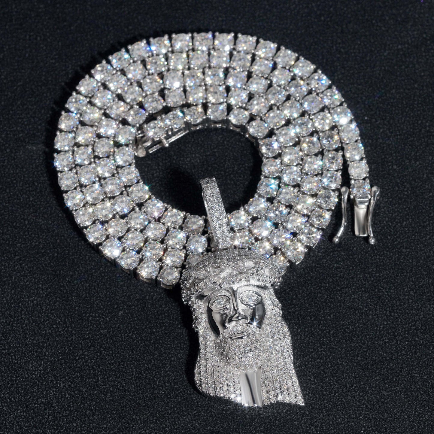 VVS Moissanite Jesus Piece