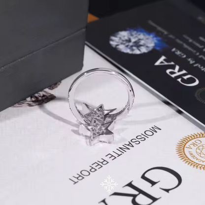 VVS Moissaniteb Star-Ended Bypass Ring