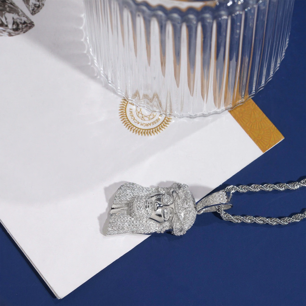 Moissanite Jesus Pendant 18k Gold