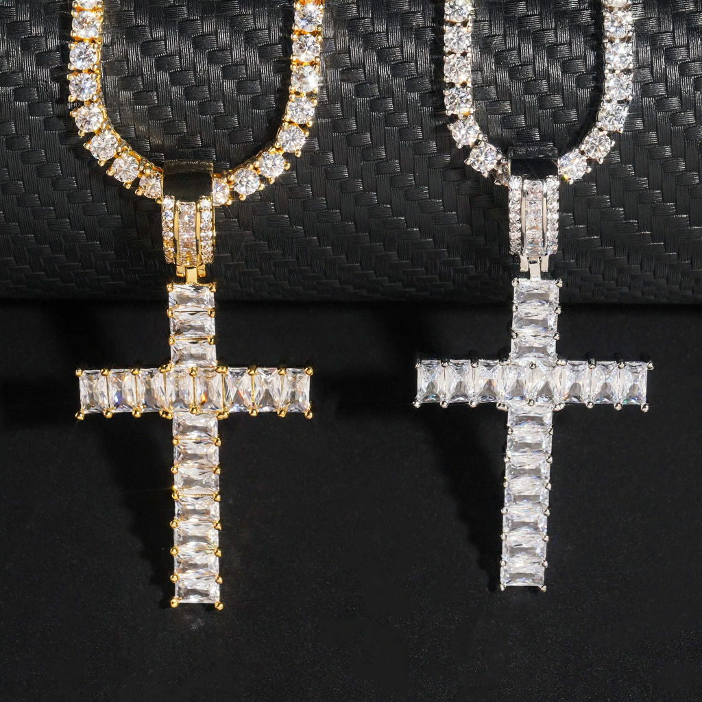 Luxury Hip Hop Diamond Cross Pendant