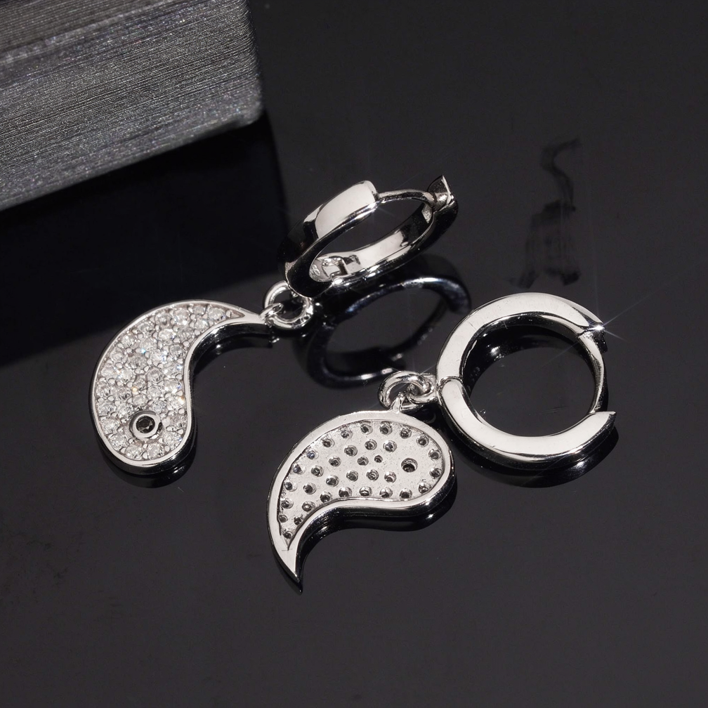 Tai Ji Moissanite Hoop Earrings