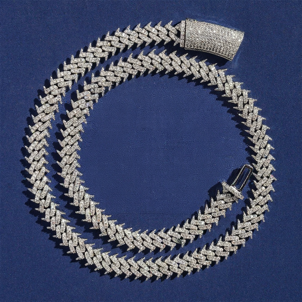 Fashion 10MM Moissanite Thorny Necklace