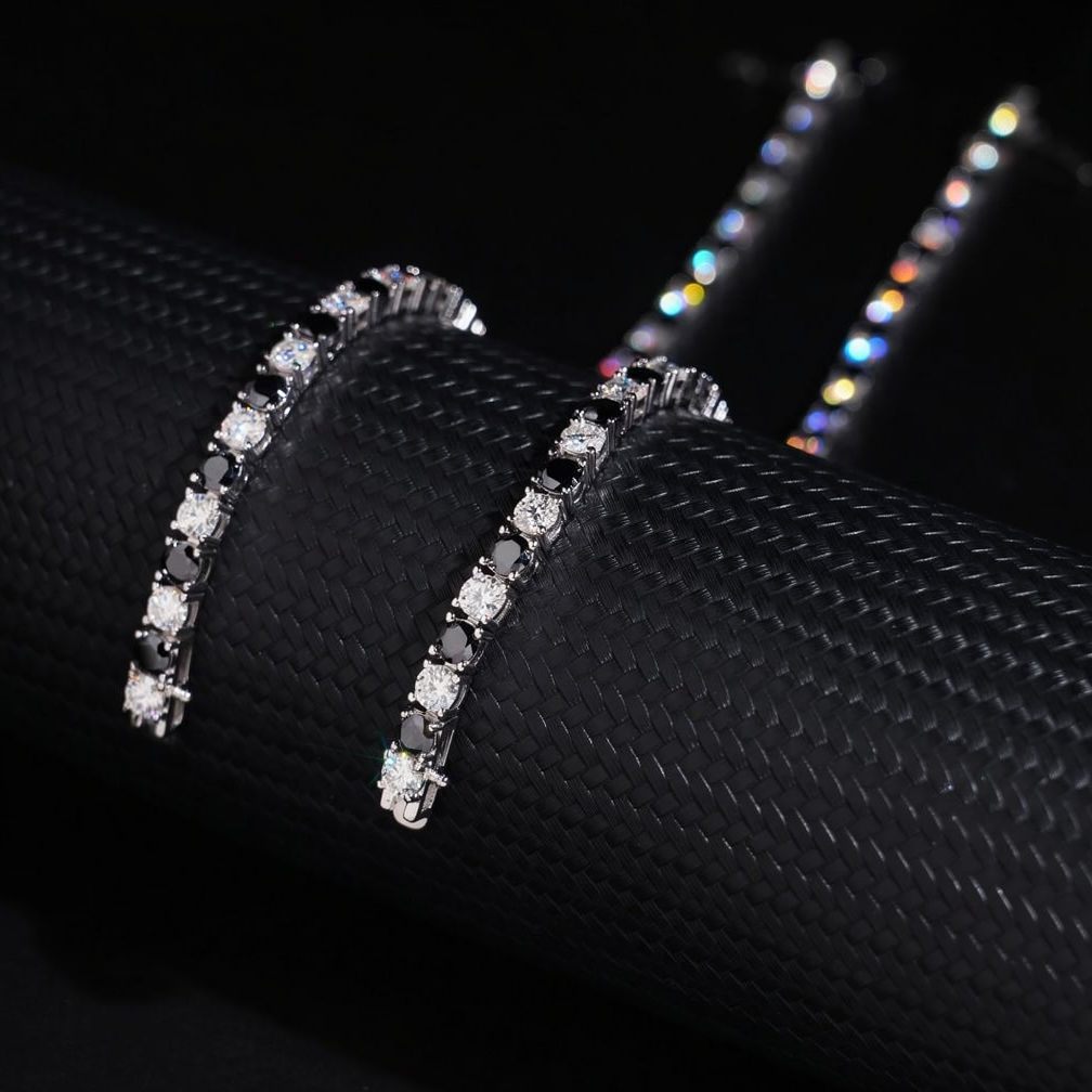 4mm Black Mixed White Moissanite Tennis Bracelet