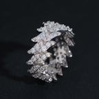 Fashion Iced Out Thorn Moissanite Ring
