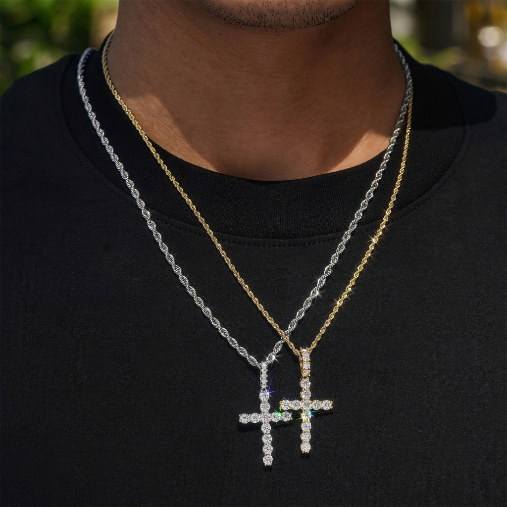 Hot Sale Iced Out 4MM Moissanite Cross Pendant 18k Gold