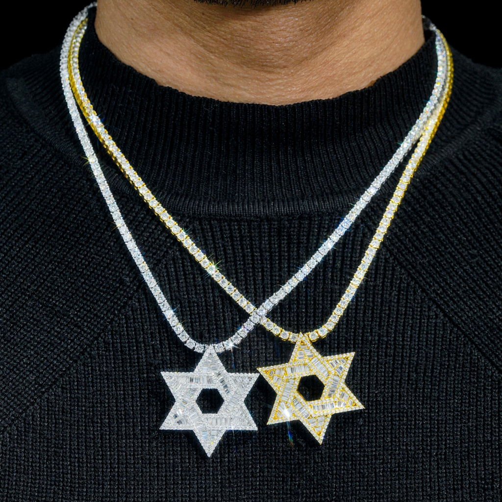 High End Hip Hop Star Moissanite Pendant 18k Gold