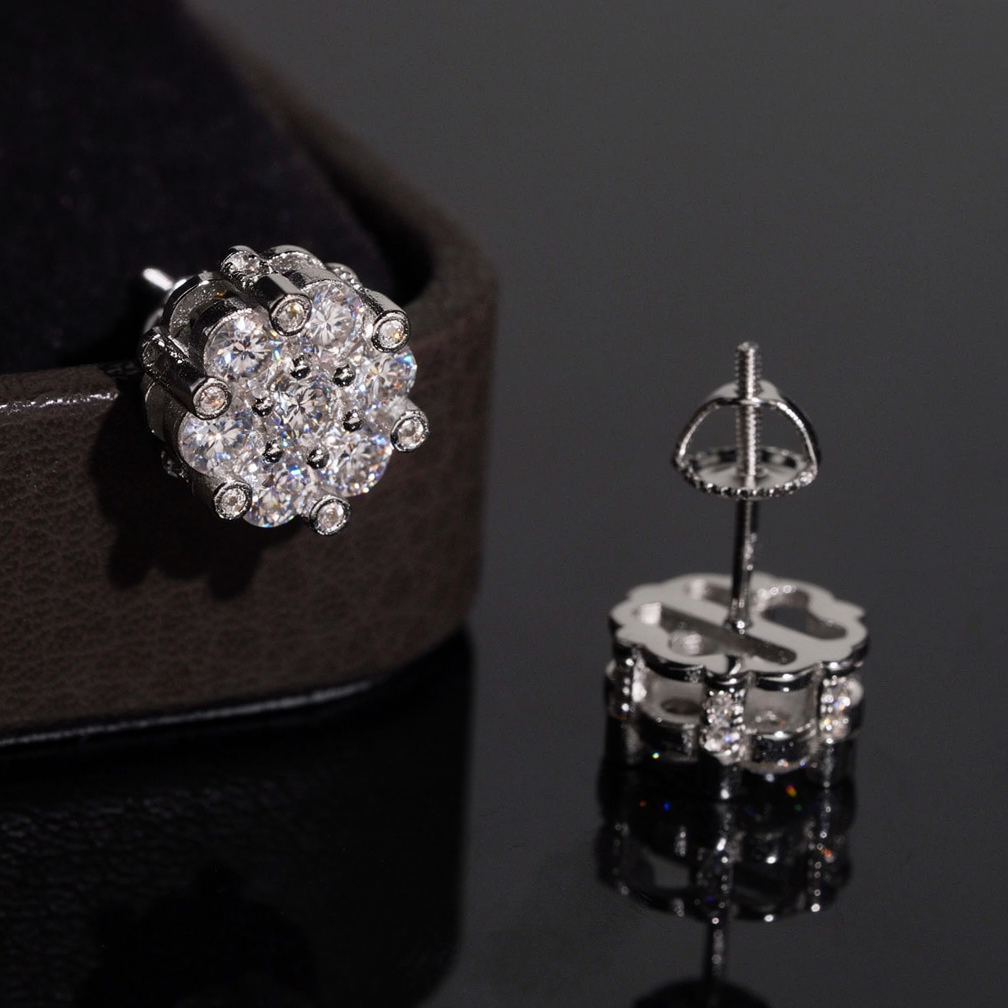 Zaunfa Luxury Flower Shape Moissanite Earrings
