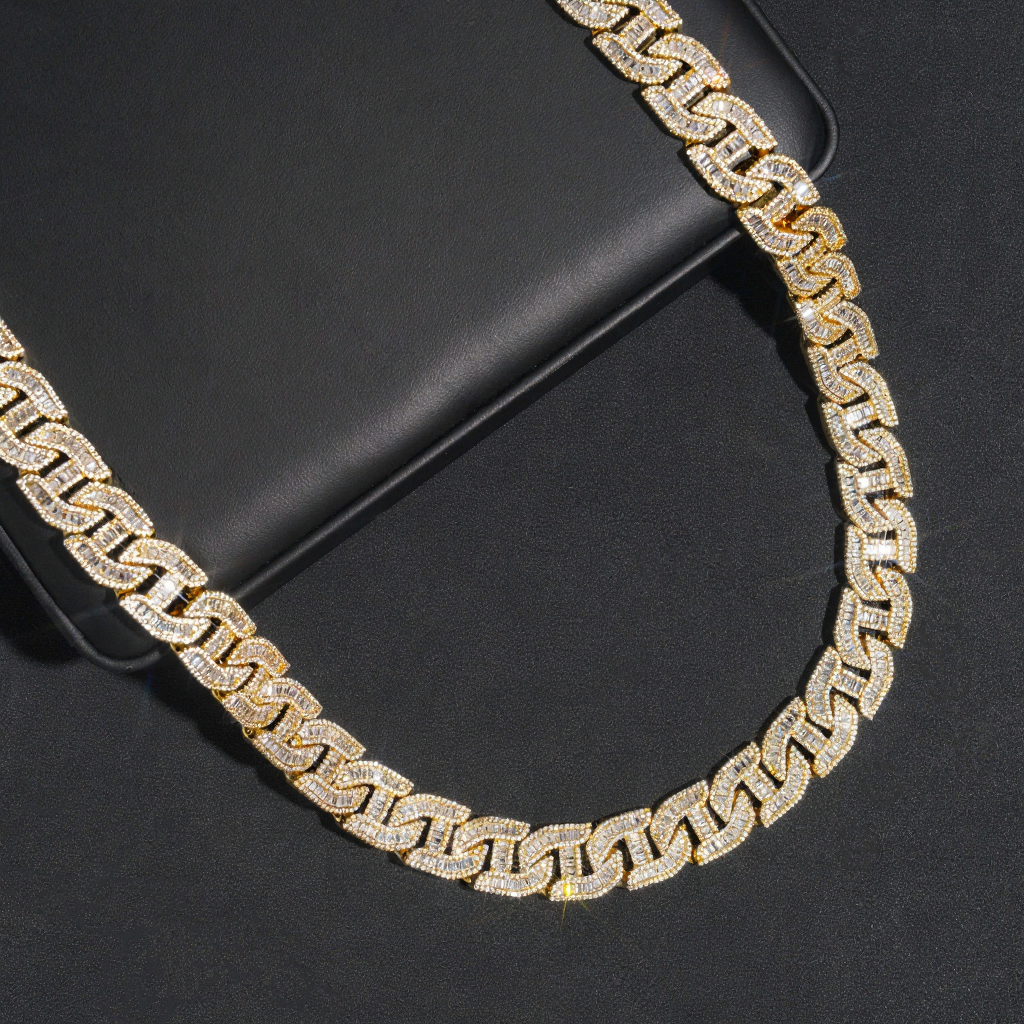 Top Quality Luxury Design 17mm Hip Hop Mens Cuban Link Chain Necklace