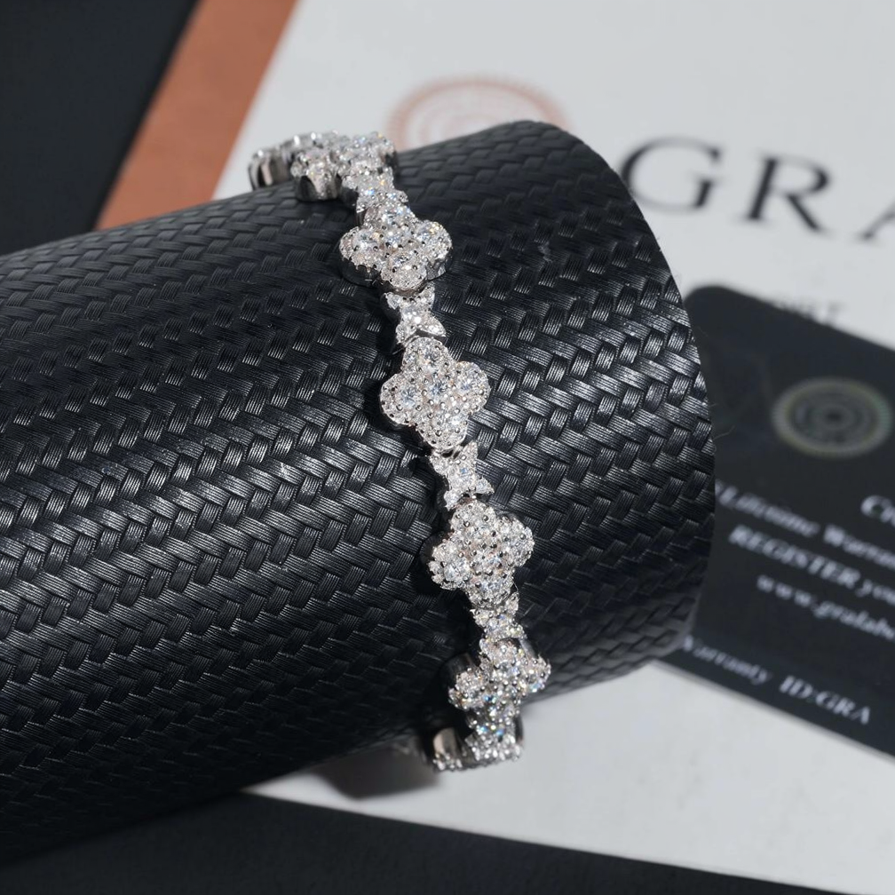 Zuanfa Popular Cross Moissanite Bracelet